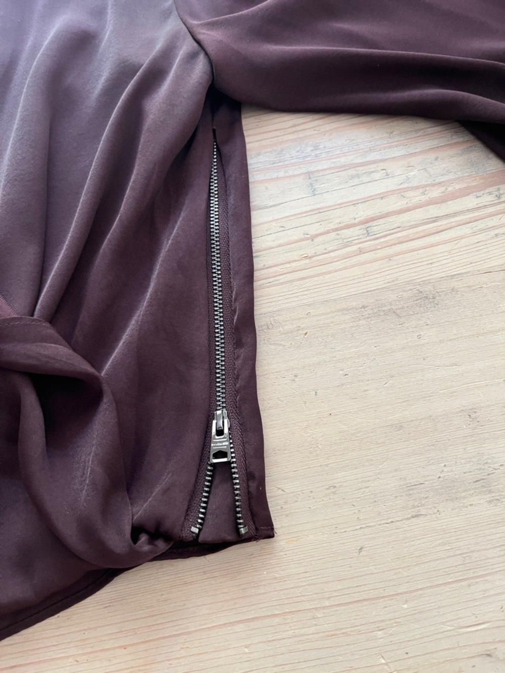 AllSaints Abi Long Sleeve Draped Asymmetrical Top in Port Purple. size 8. NWT. - Picture 8 of 12